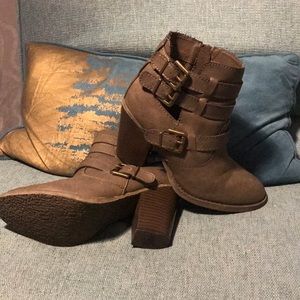 JustFab brown fux letter zip up booties